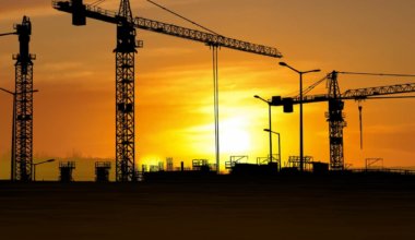 Heavy construction equipment