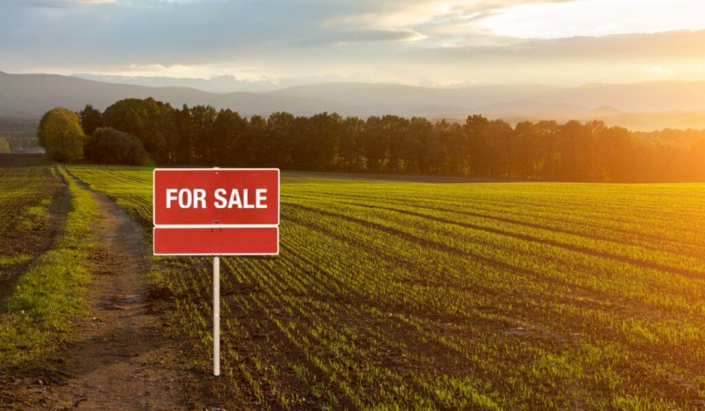 Pros of Selling Land