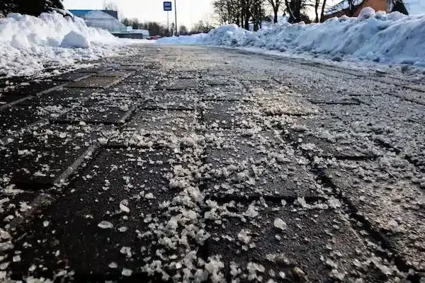 can you salt a gravel driveway salting gravel driveways
