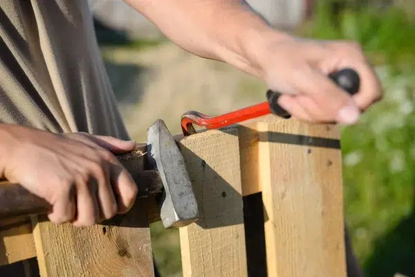 how to maintain wood fence Maintenance
