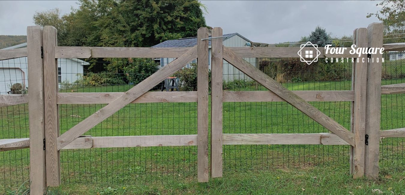 Split Rail Fence With Wire
