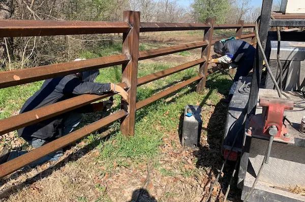 wood farm fence Installation And Maintenance