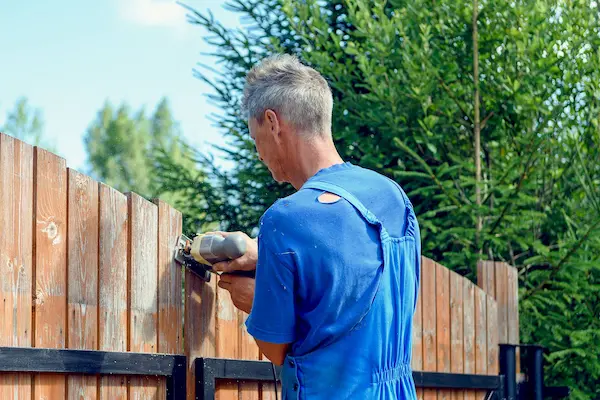 Fence Maintenance