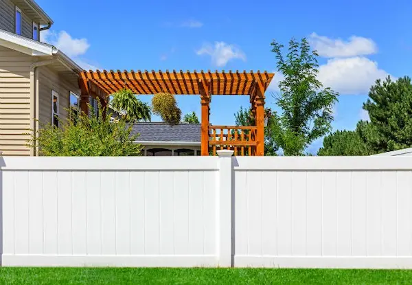Lifespan Of Vinyl Fences