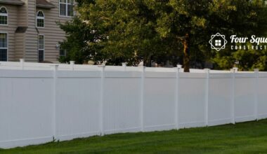 how far off the ground should a vinyl fence be