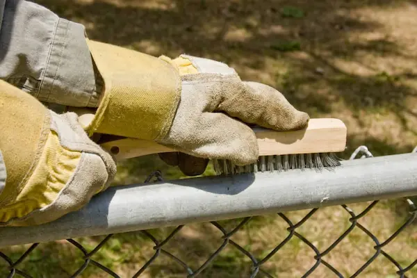 Maintaining Chain Link Fences
