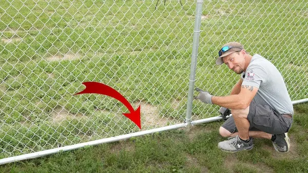 how to stretch chain link fence Securing Chain Link Fence