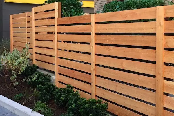 cedar fence lifespan