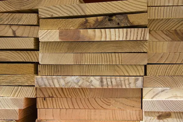 how to build a cedar fence pick the right cedar