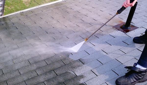 Pressure Washing Risks